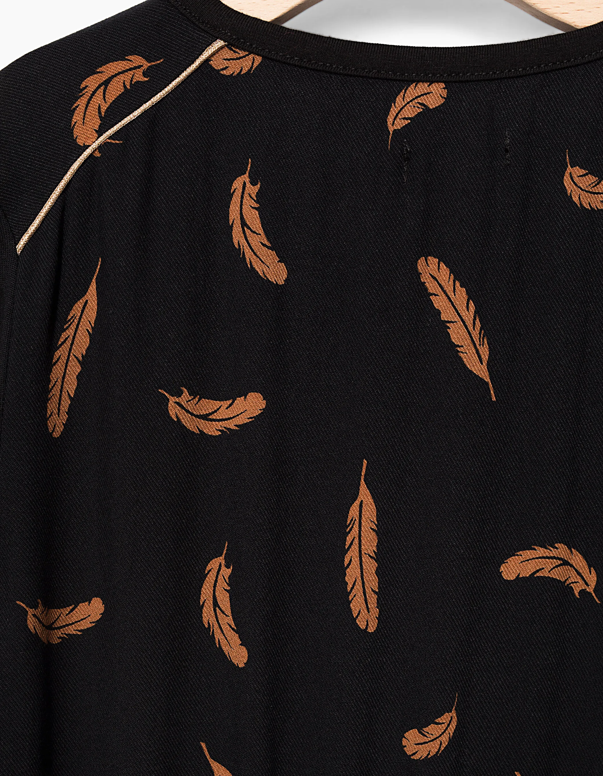 Combishort noir à imprimé plumes camel fille